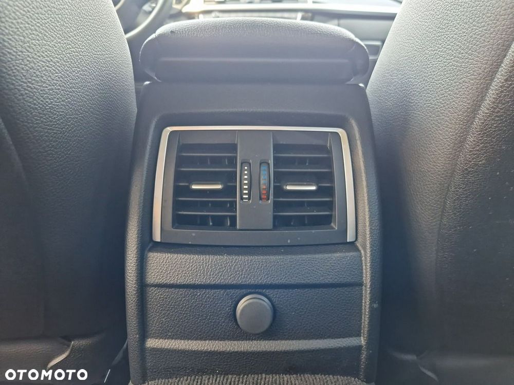 BMW Seria 3 - 24
