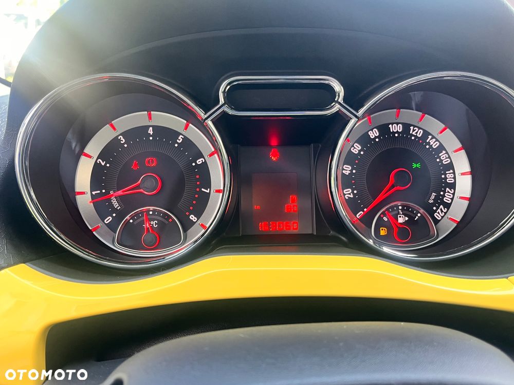Opel Adam - 26