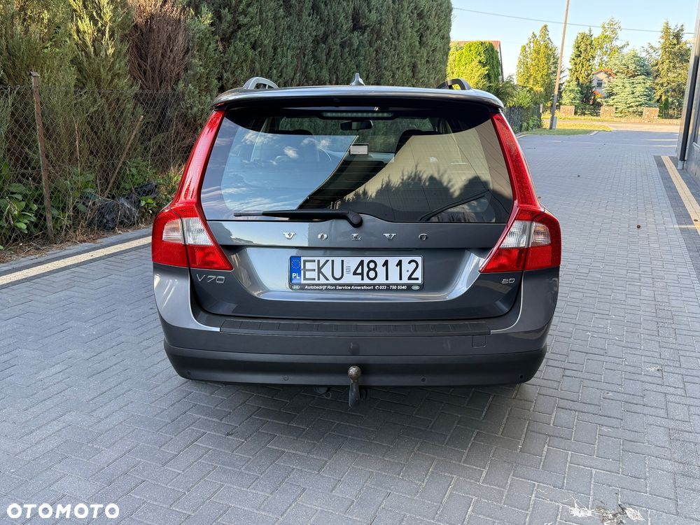 Volvo V70 2.0 - 14