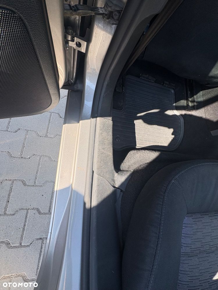 Skoda Octavia 2.0 TDI Ambiente - 33
