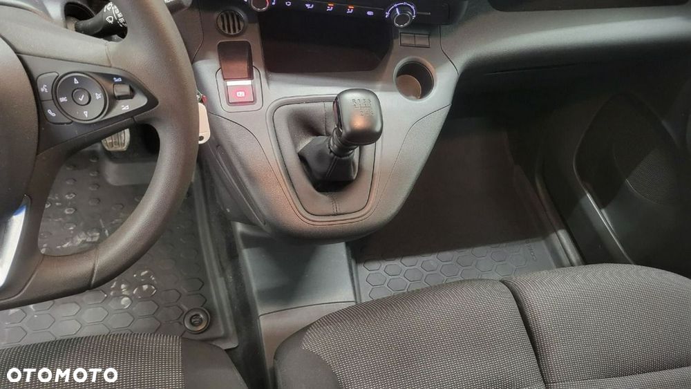 Opel Combo - 16
