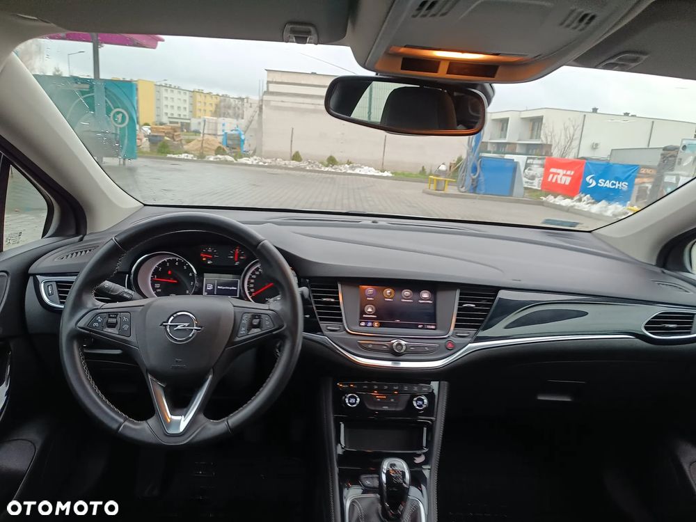 Opel Astra 1.2 T Business Elegance S&S - 11