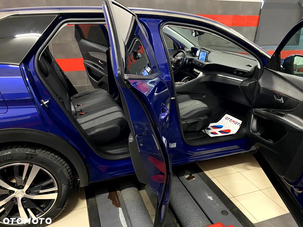 Peugeot 3008 BlueHDi 130 Stop & Start EAT8 Allure - 24