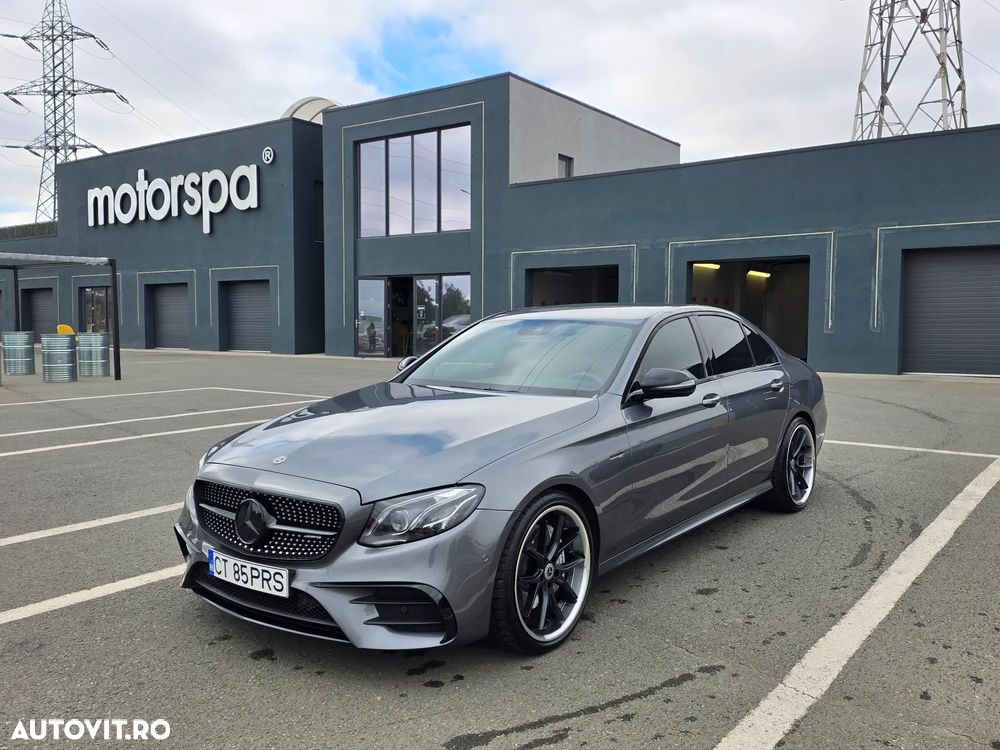 Mercedes-Benz E