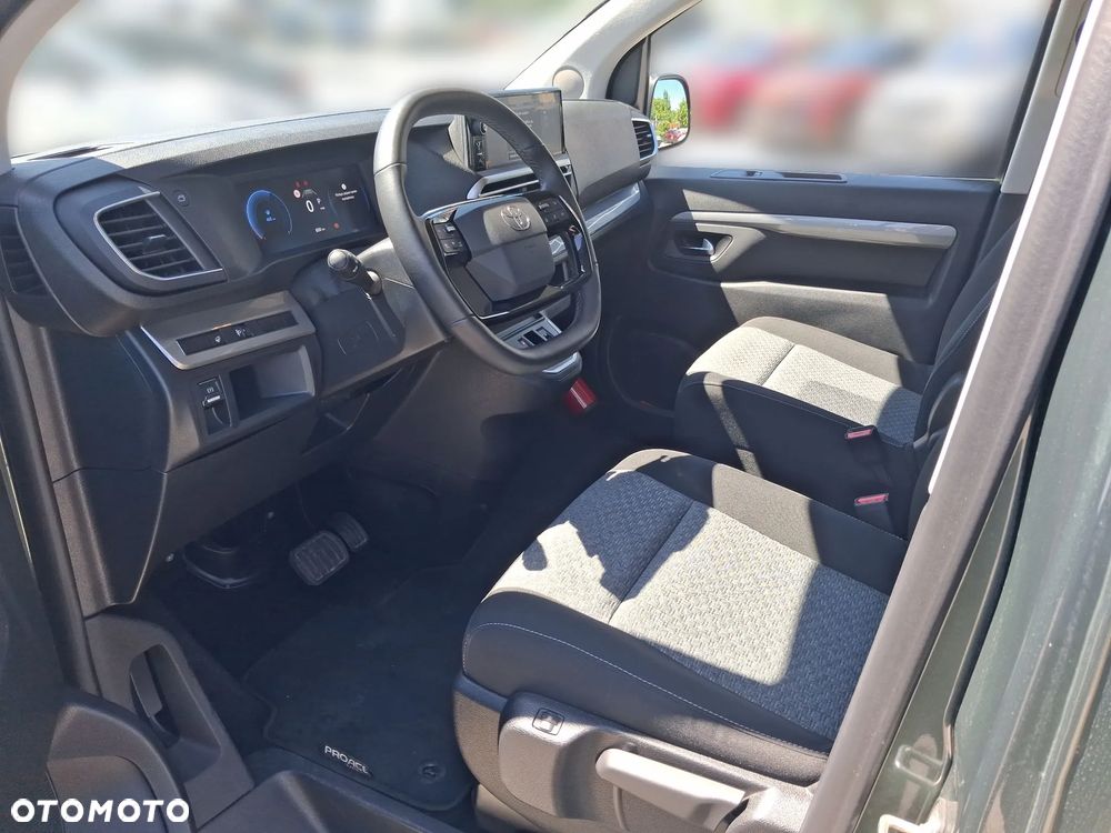 Toyota ProAce - 13