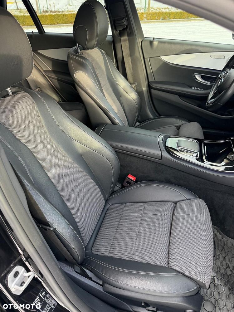 Mercedes-Benz Klasa E 300 de 4Matic 9G-TRONIC Avantgarde - 13