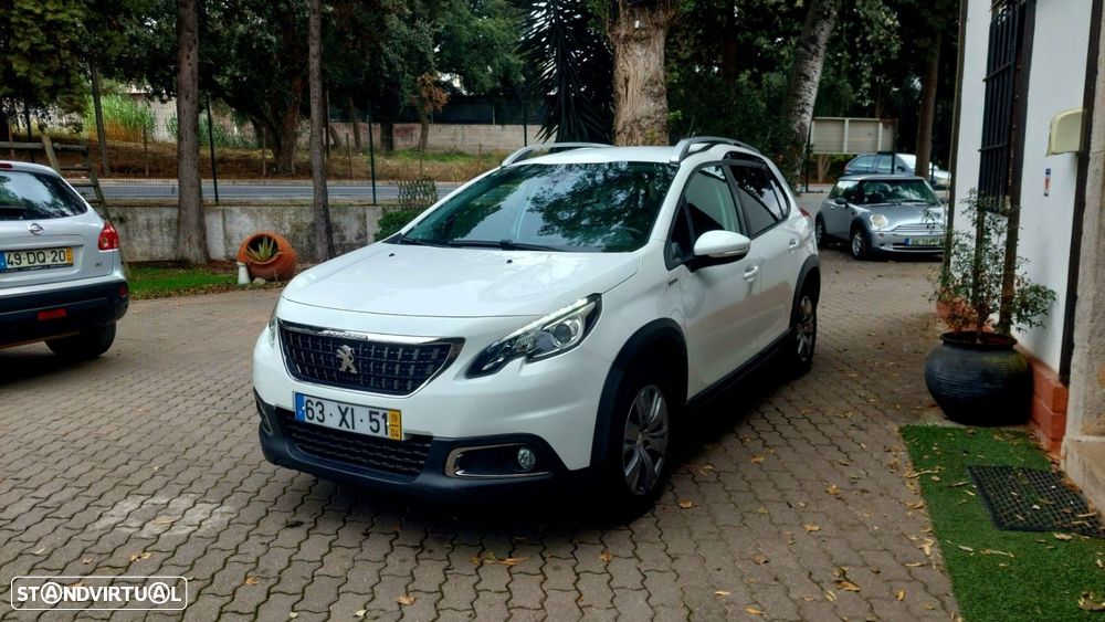 Peugeot 2008 1.2 PureTech Signature - 16