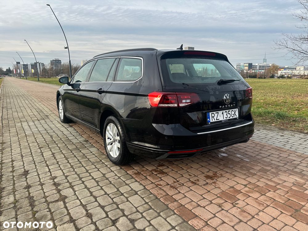 Volkswagen Passat Variant 2.0 TDI (BlueMotion Technology) Highline - 6