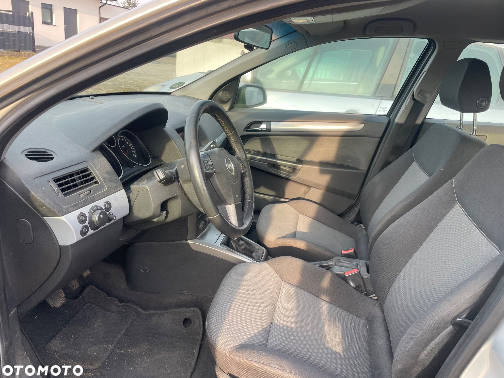 Opel Astra 1.6 Caravan - 3