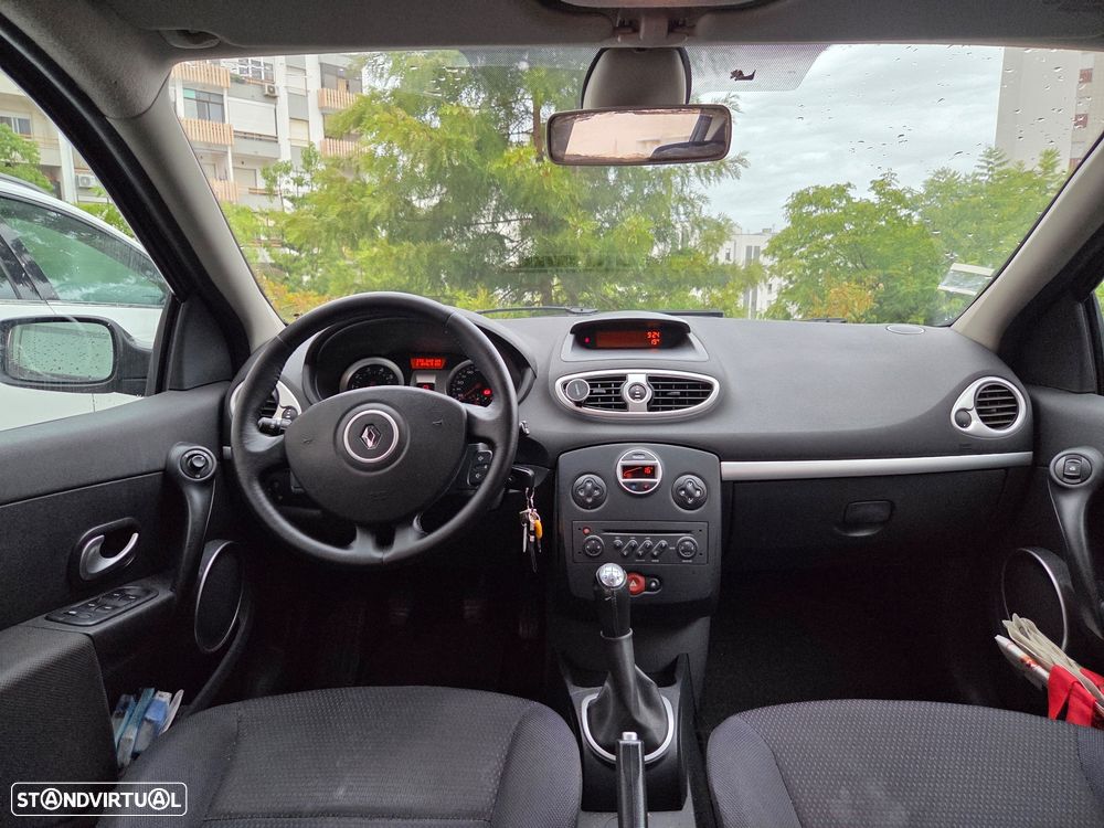 Renault Clio 1.2 16V Dynamique S - 7