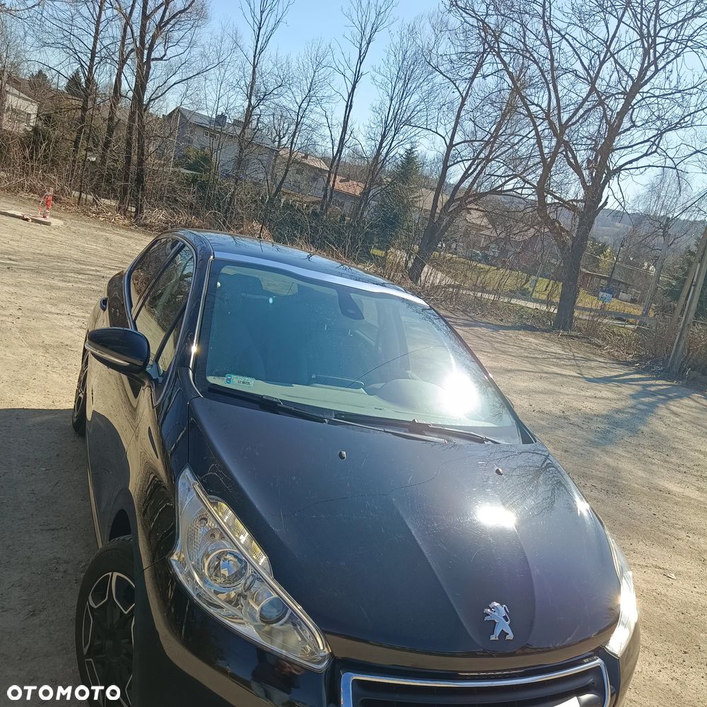 Peugeot 208 - 7