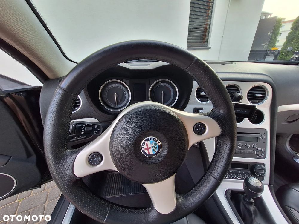 Alfa Romeo Brera 2.4JTDM Sky View - 8