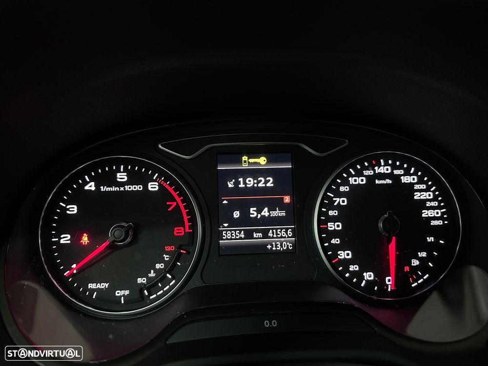 Audi Q2 30 TFSI - 17