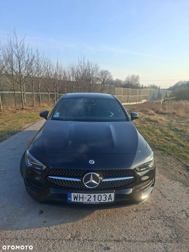 Mercedes-Benz CLA 200 AMG Line 7G-DCT - 2