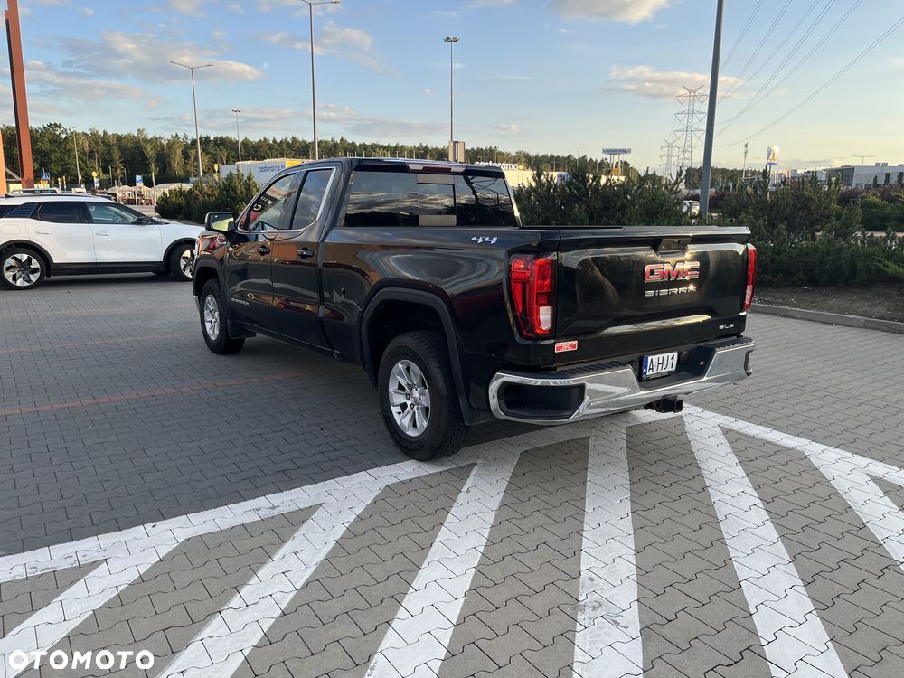 GMC Sierra - 10