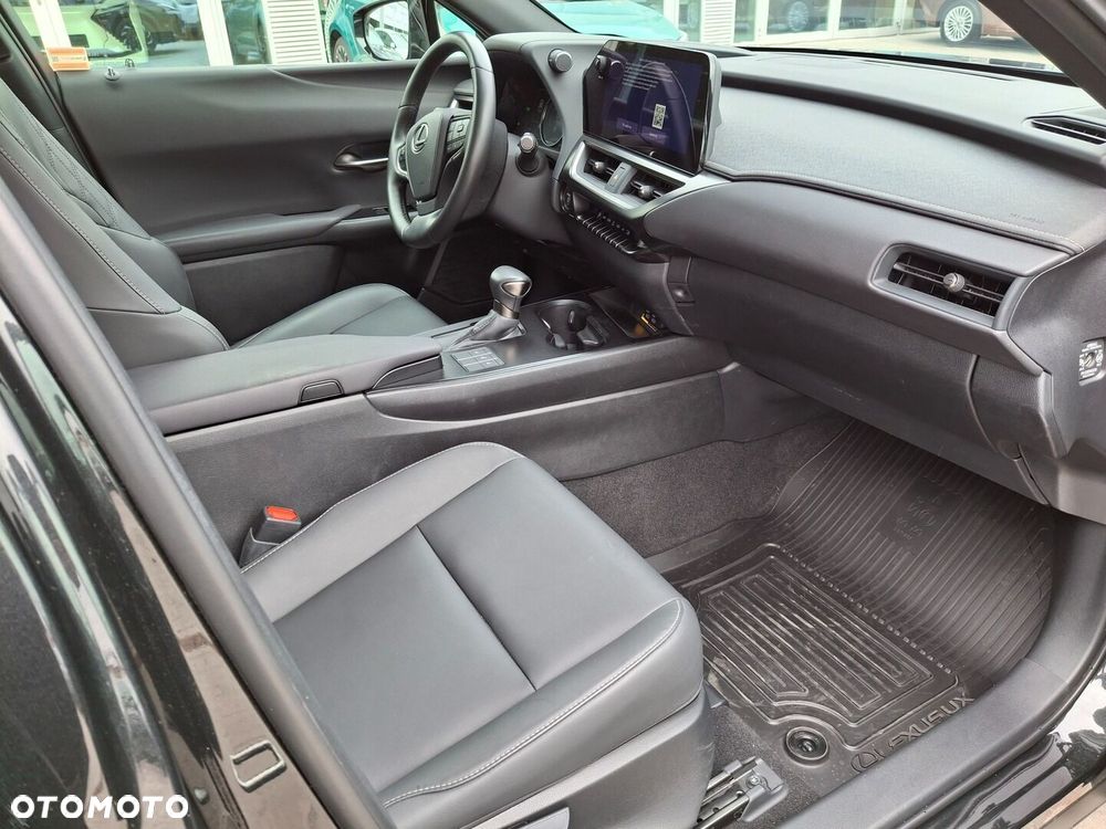 Lexus UX 250h GPF F Sport Design 2WD - 20