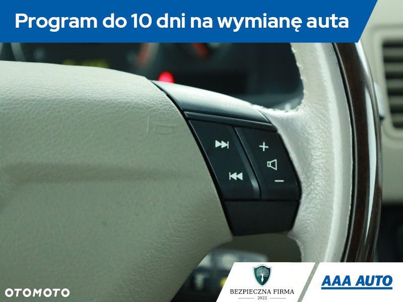 Volvo XC 90 - 20