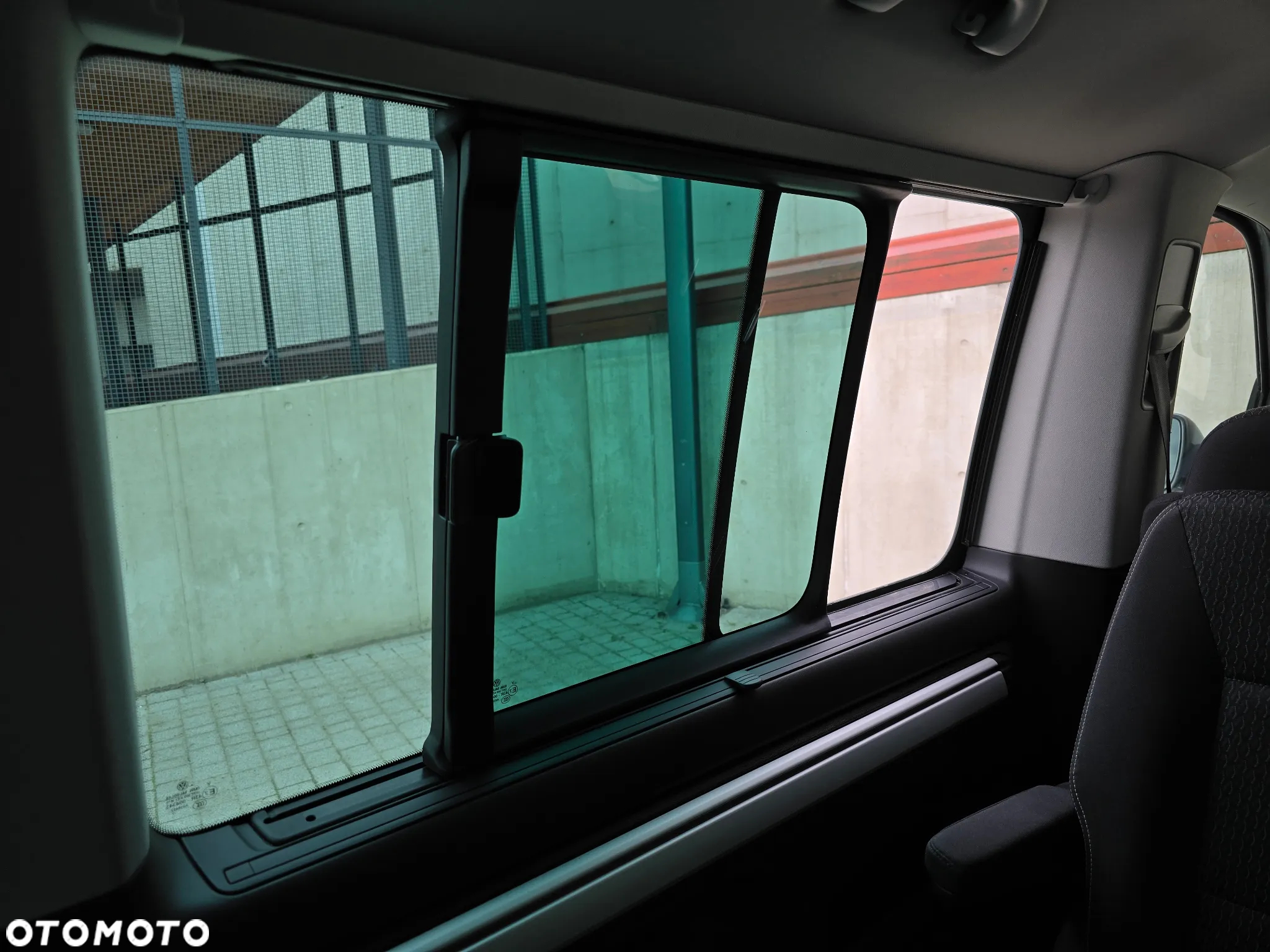 Volkswagen Multivan 2.0 TDI L1 DSG - 27