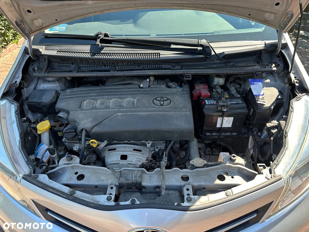 Toyota Yaris - 13