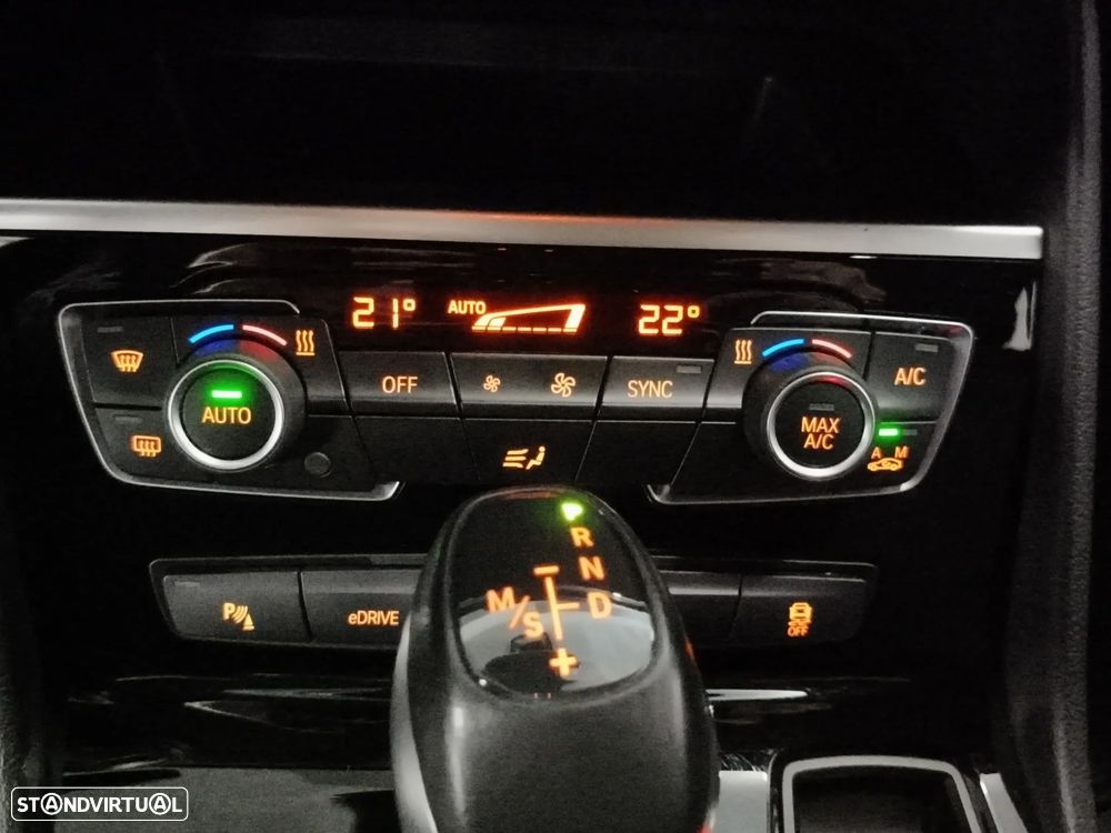 BMW 225xe Active Tourer Advantage - 28