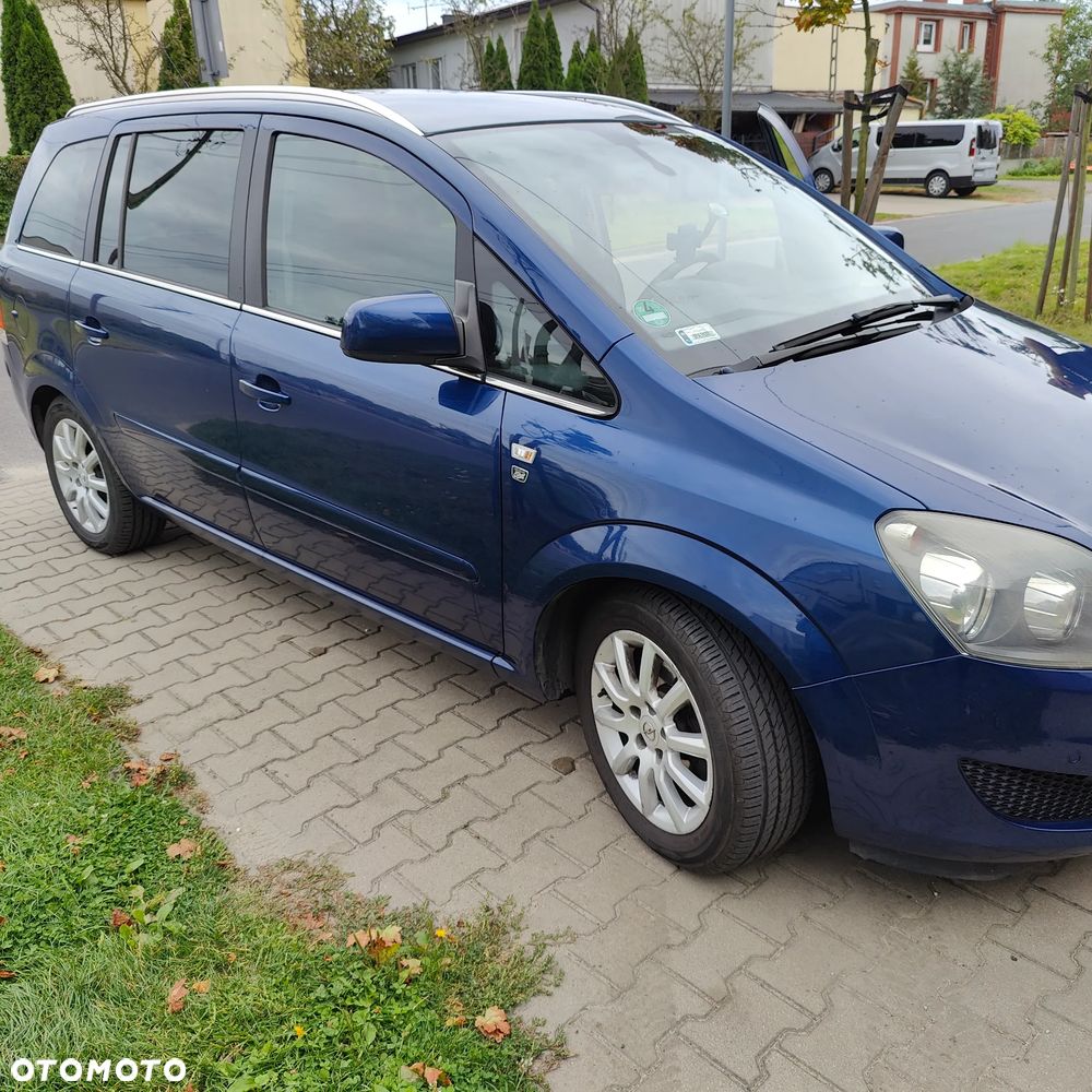 Opel Zafira 1.8 - 4