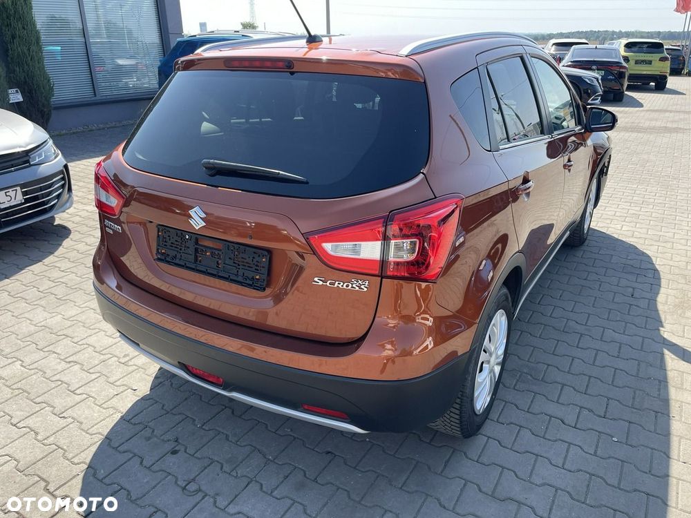 Suzuki SX4 S-Cross 1.0 T Comfort - 5