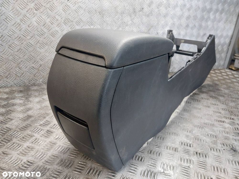 TUNEL ŚRODKOWY PODŁOKIETNIK MAZDA 6 II GH - 8