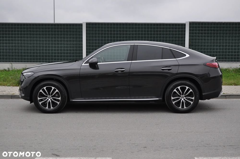 Mercedes-Benz GLC - 27