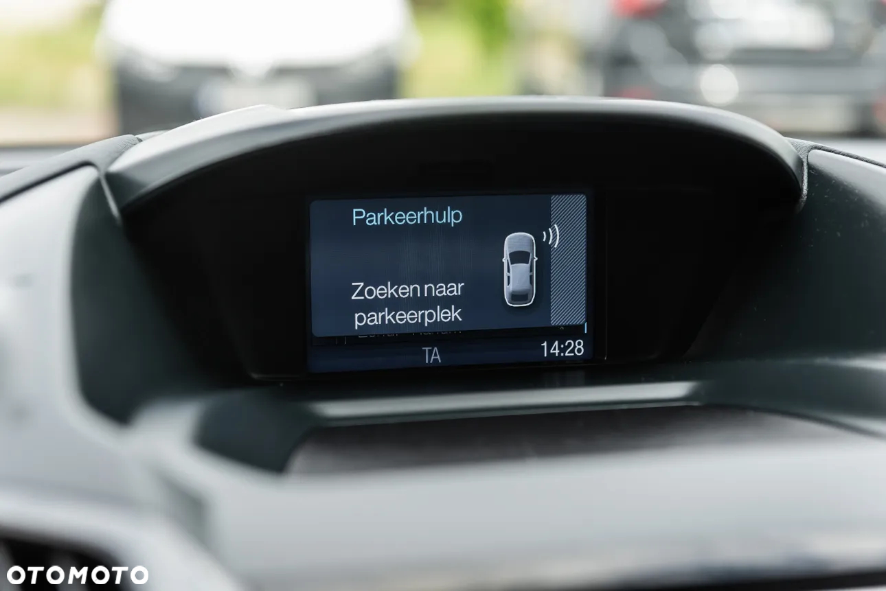 Ford C-MAX - 21