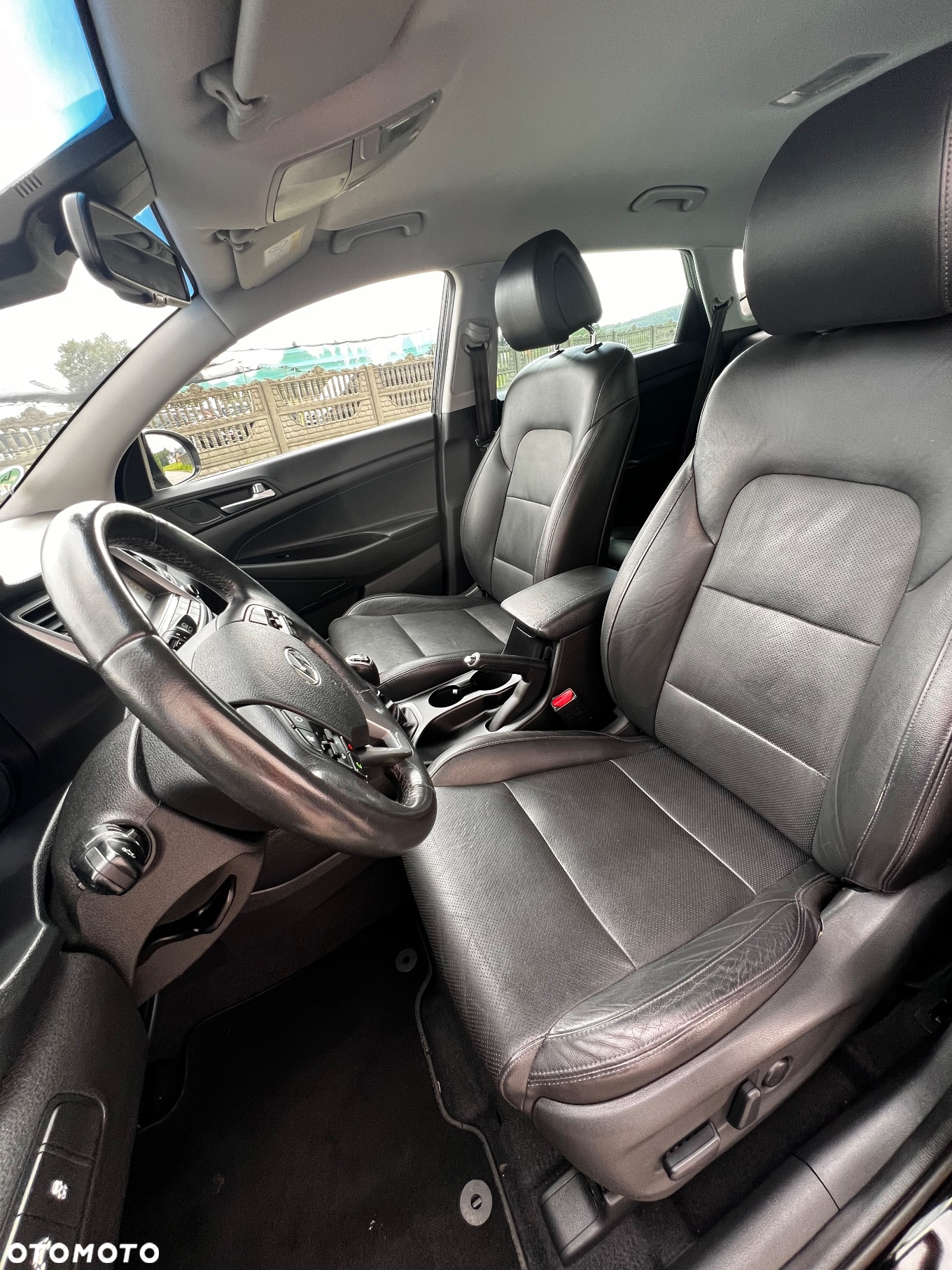 Hyundai Tucson 1.6 GDi 2WD Select - 30