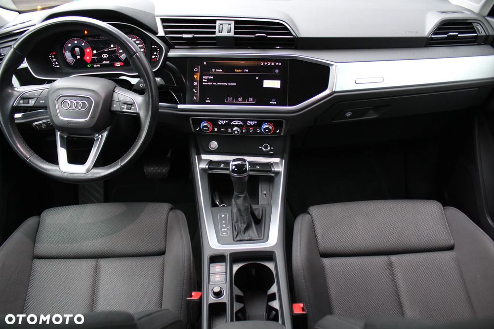 Audi Q3 - 10