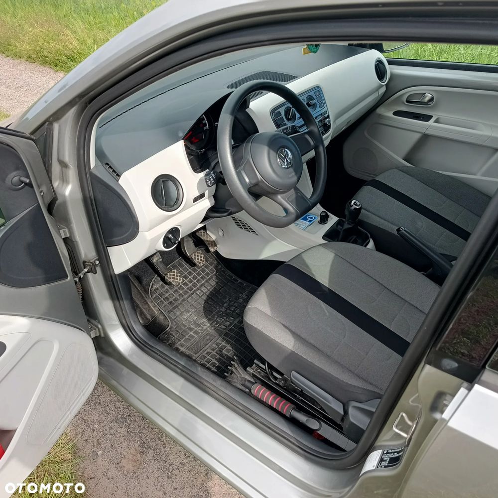 Volkswagen up! 1.0 street - 10