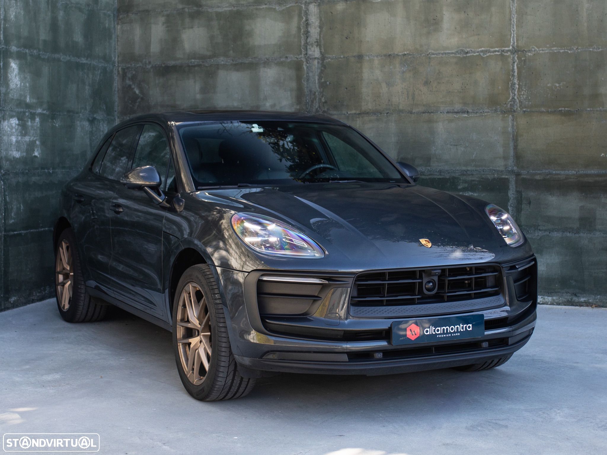 Porsche Macan Standard - 1