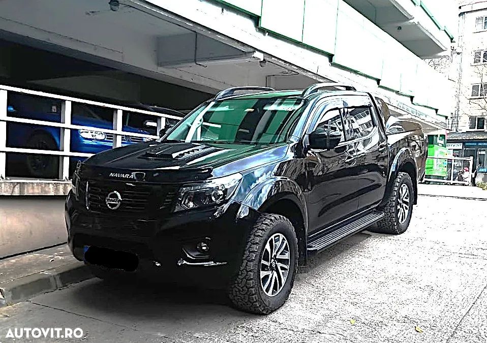 Nissan Navara - 1
