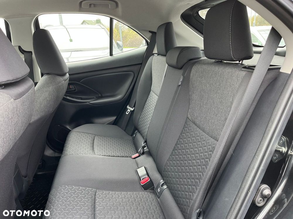 Toyota Yaris Cross Hybrid 1.5 Comfort - 30