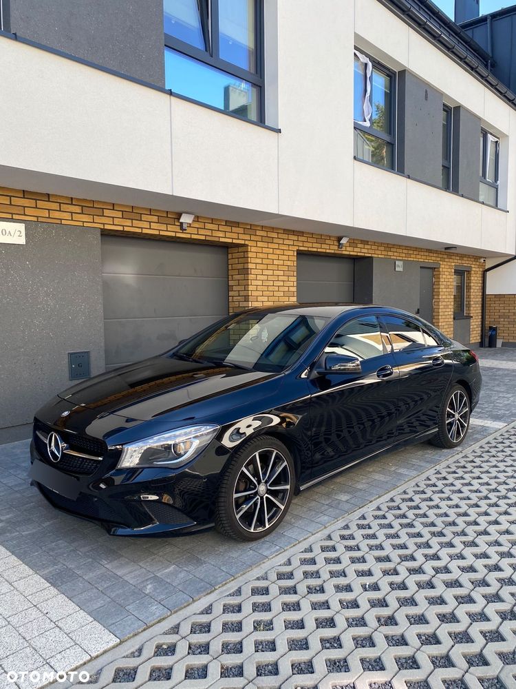 Mercedes-Benz CLA 180 - 9