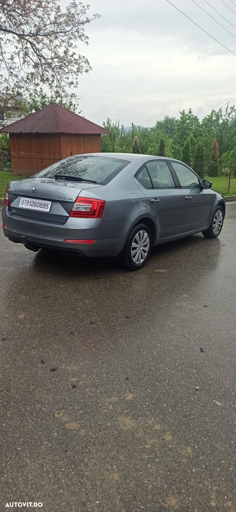 Skoda Octavia 2.0 TDI Green tec Elegance - 4