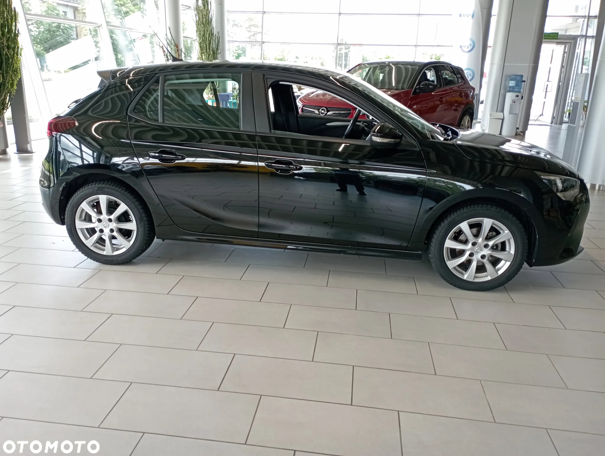 Opel Corsa 1.2 Edition S&S - 4