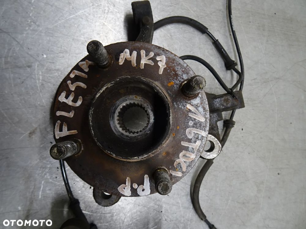 FORD FIESTA MK7 VII 08-12 1.4TDCI ZWROTNICA PIASTA PRAWY LEWY PRZÓD - 9