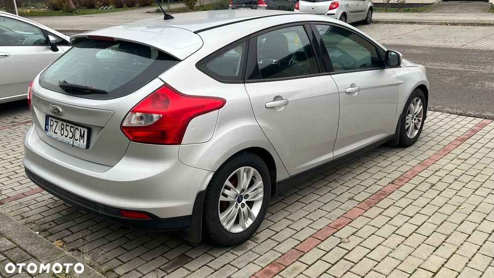 Ford Focus - 4