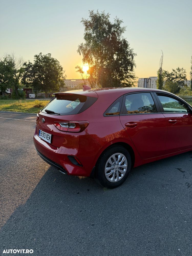 Kia Ceed 1.5 T-GDI 6MT Best - 12