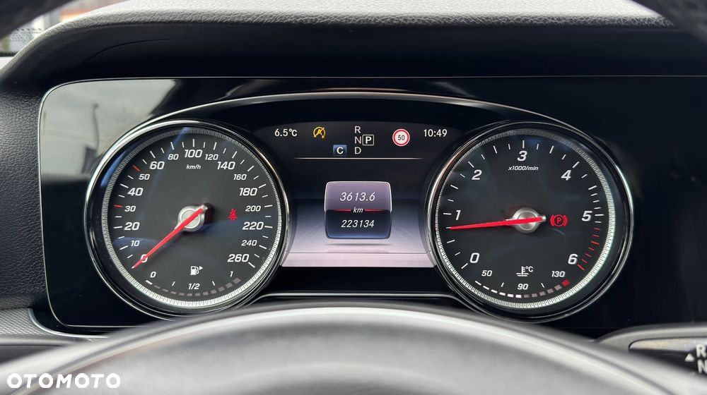 Mercedes-Benz Klasa E 200 d 9G-TRONIC - 18