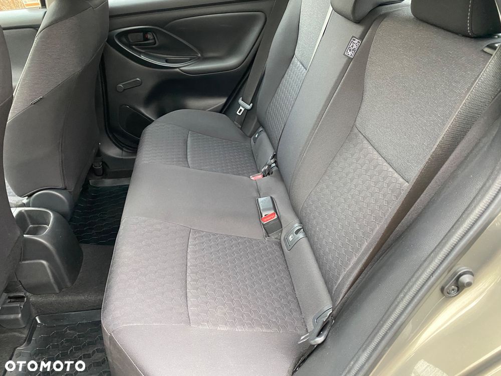 Toyota Yaris 1.5 Comfort - 20