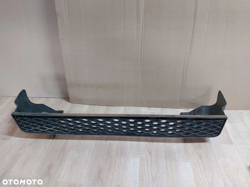 Toyota FJ Cruiser 4,0 grill kratka atrapa zderzaka - 1