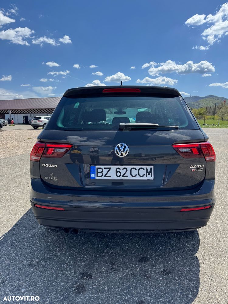 Volkswagen Tiguan 2.0 TDI SCR 4MOTION (BlueMotion Tech) Comfortline - 10