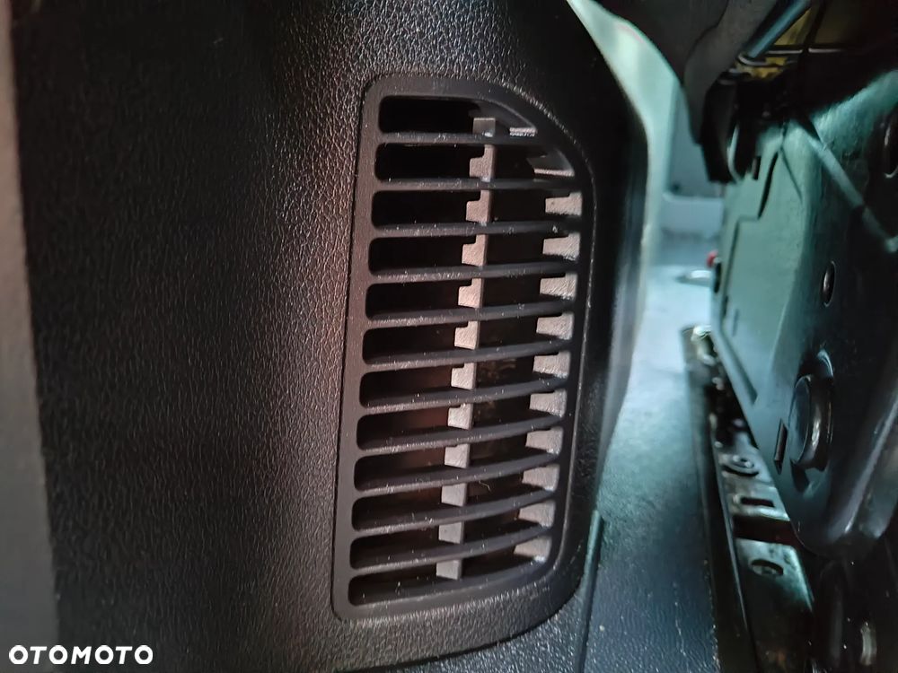 Opel Vivaro Kombi Extra Long 2,8t Enjoy - 29