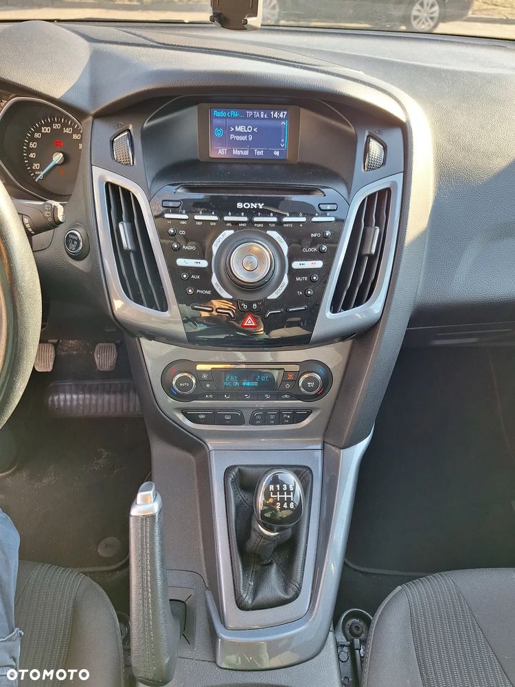 Ford Focus 1.0 EcoBoost Titanium - 18