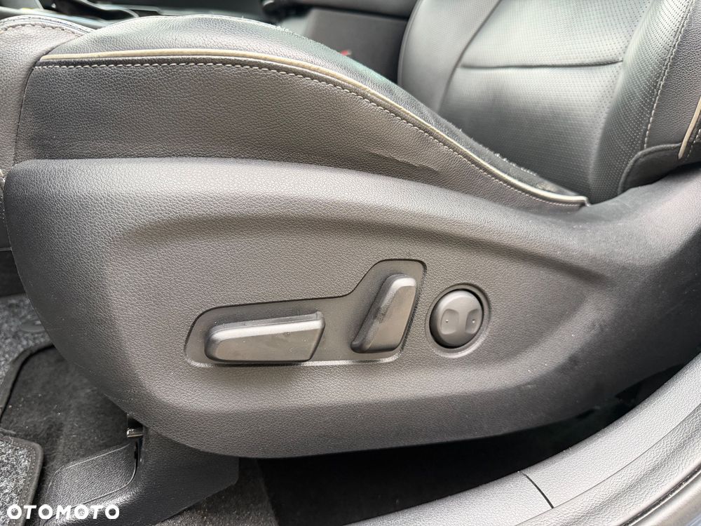 Kia Sportage 2.0 CRDI Business Line 4WD - 31