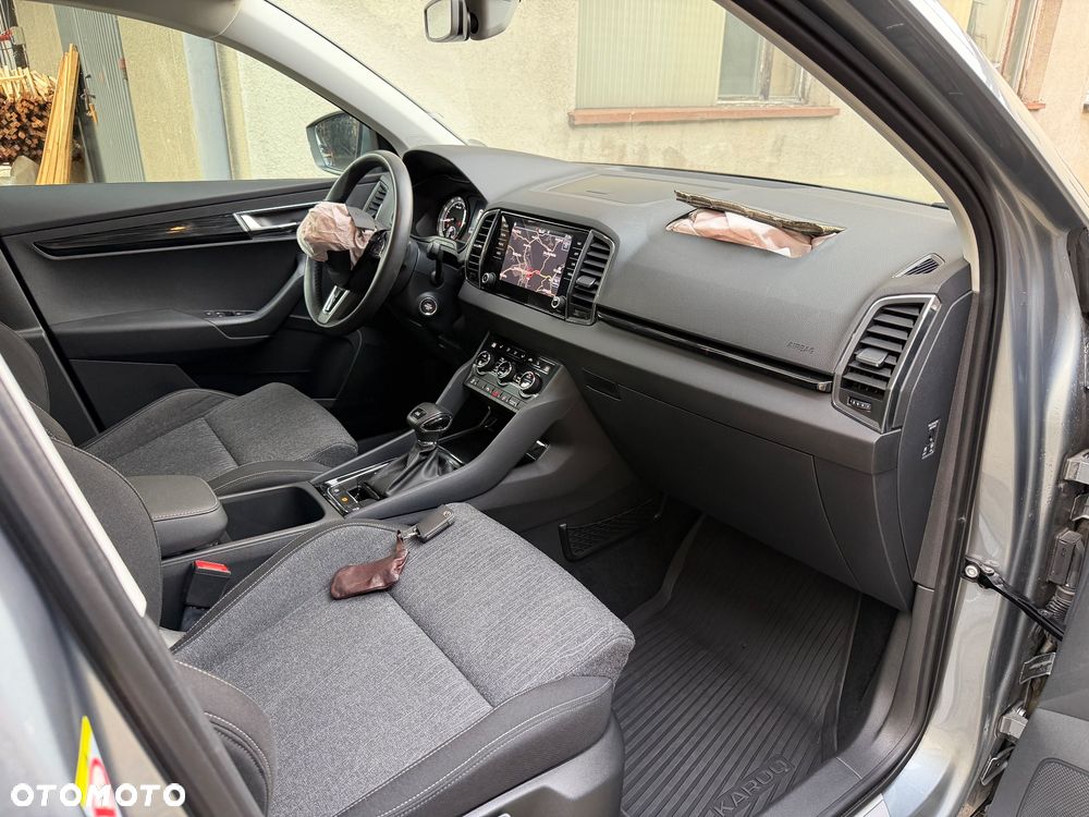 Skoda Karoq 1.0 TSI 4x2 Style DSG - 38