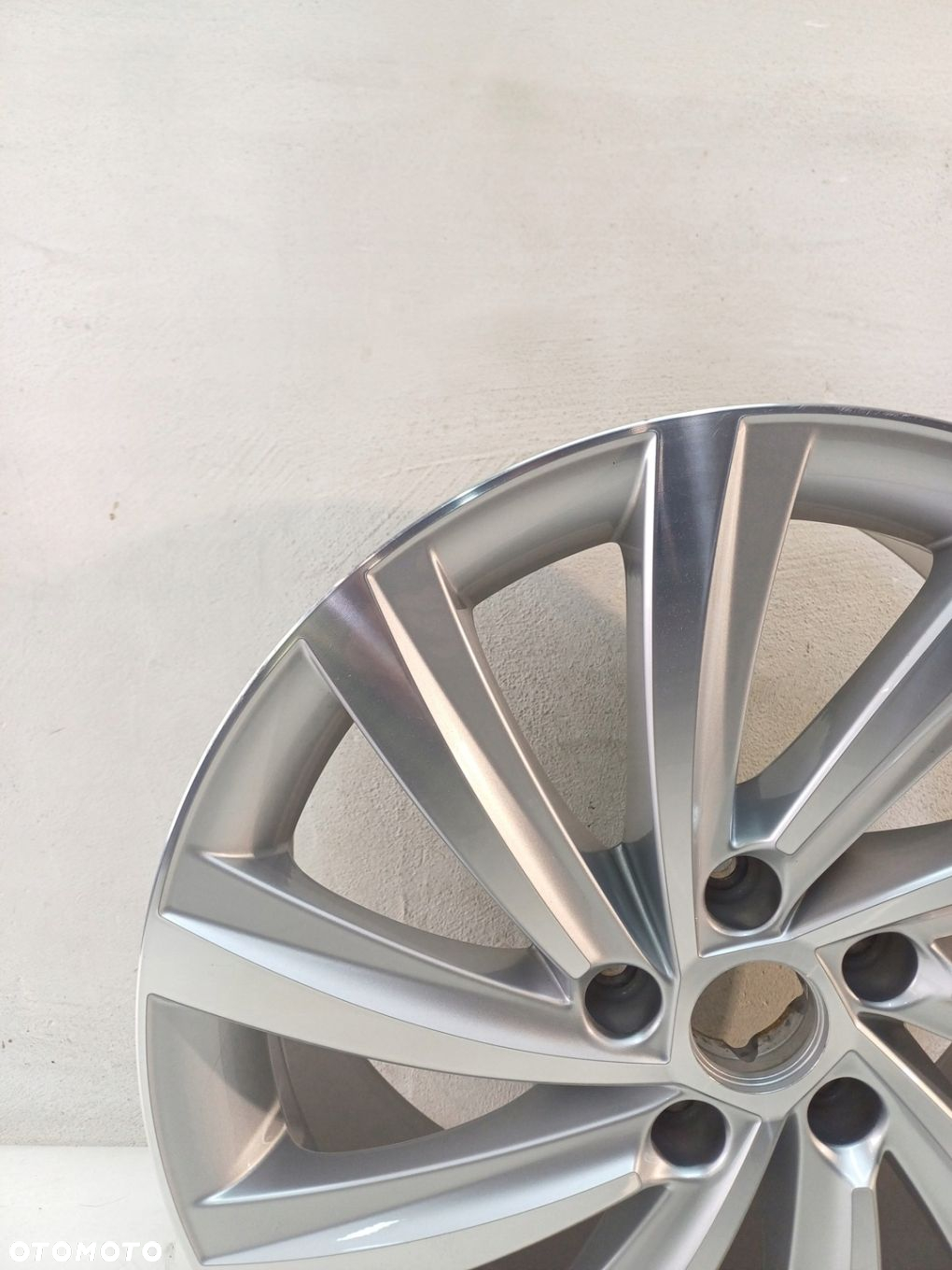 FELGA ALUMINIOWA SKODA OCTAVIA IV 4 7.5" x 18" 5x112 ET 48 - 7